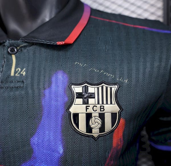 2025/26 Player Version Barcelona Special Edition Jersey - Image 3