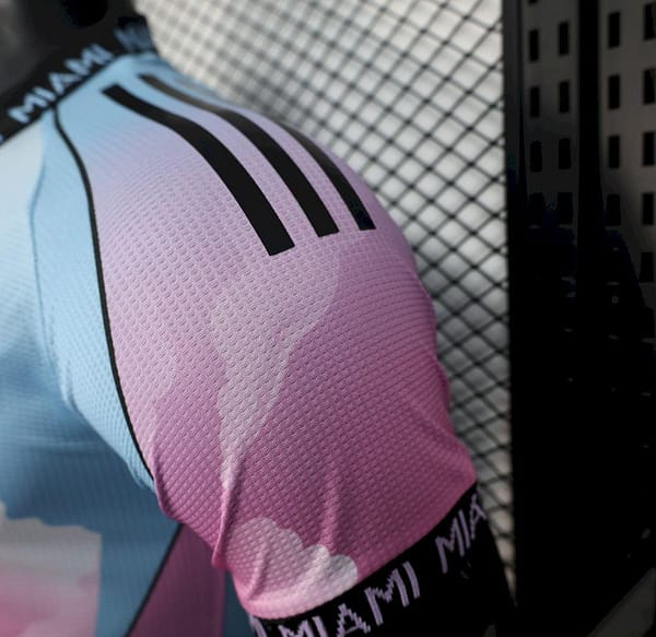 Player Version 2025/26 Inter Miami Special Edition Jersey - Image 3
