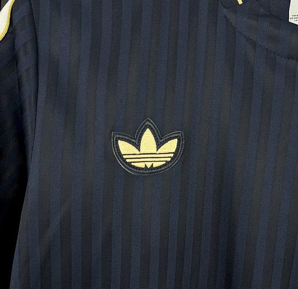 2025/26 Juventus Terrace Icons Jersey - Image 6