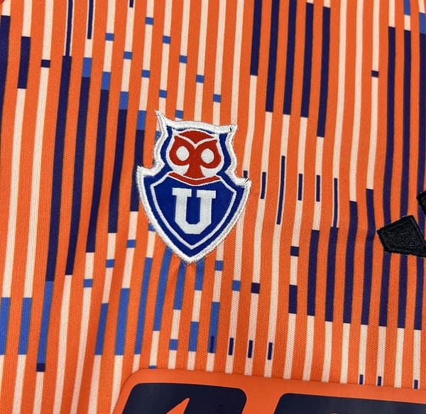 2025/26 Universidad De Chile Away Jersey - Image 9