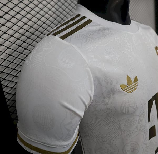 2024/25 Player Version Bayern Munich 125 Anniversary White Jersey - Image 6