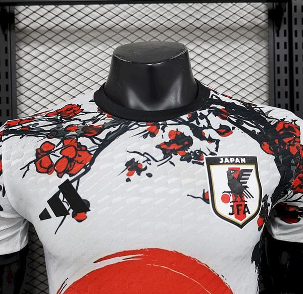 2025/26 Player Version Japan そん ごくう- Jersey - Image 4