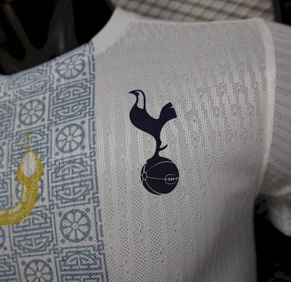Player Version 25/26 Tottenham Hotspur Nike Year of the Snake Warm Up Jersey - Image 2