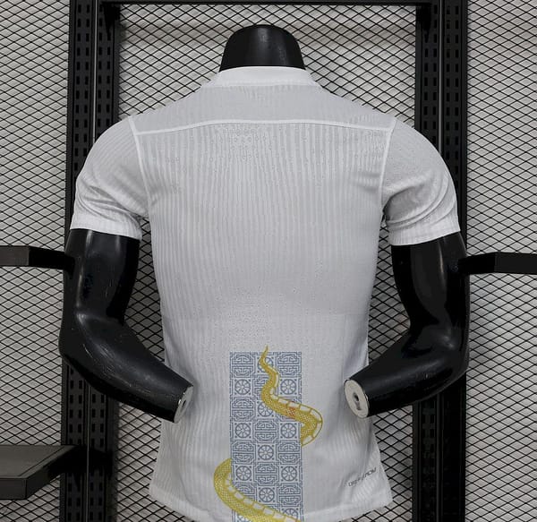 Player Version 25/26 Tottenham Hotspur Nike Year of the Snake Warm Up Jersey - Image 3
