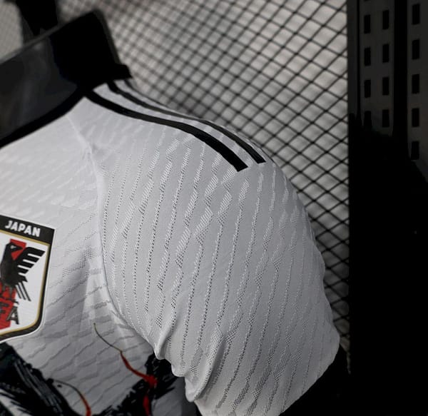 2025/26 Player Version Japan ナルト-うちはイタチ Jersey - Image 5
