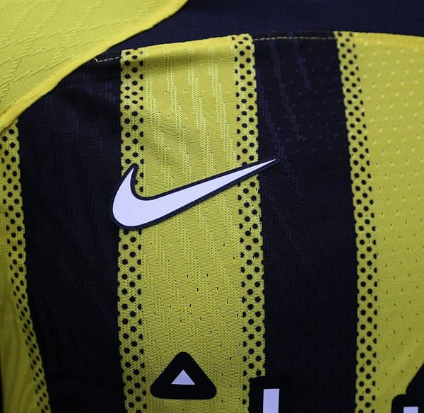 Player Version 24/25 Al-Ittihad Home Jersey - Image 9