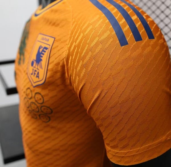 Player Version 2024 Japan Yellow Jersey - Image 4