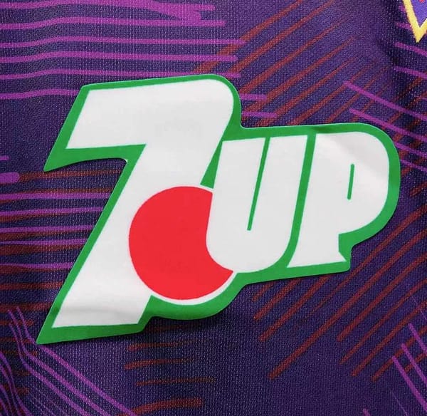 Retro 92/93 Fiorentina Home Soccer Jersey - Image 4