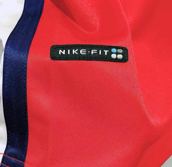 Retro 98/99 Arsenal Home Soccer Jersey - Image 8