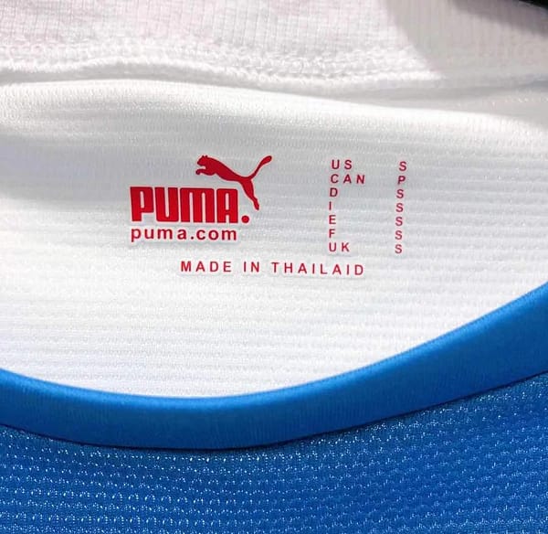 Retro 2006 Italy Away White Soccer Jersey - Image 4