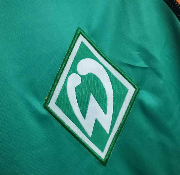 Retro 03-04 SV Werder Bremen Home Soccer Jersey - Image 6
