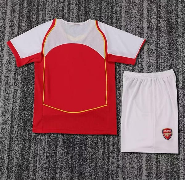 Retro Kids 04/05 Arsenal Home Jersey - Image 6