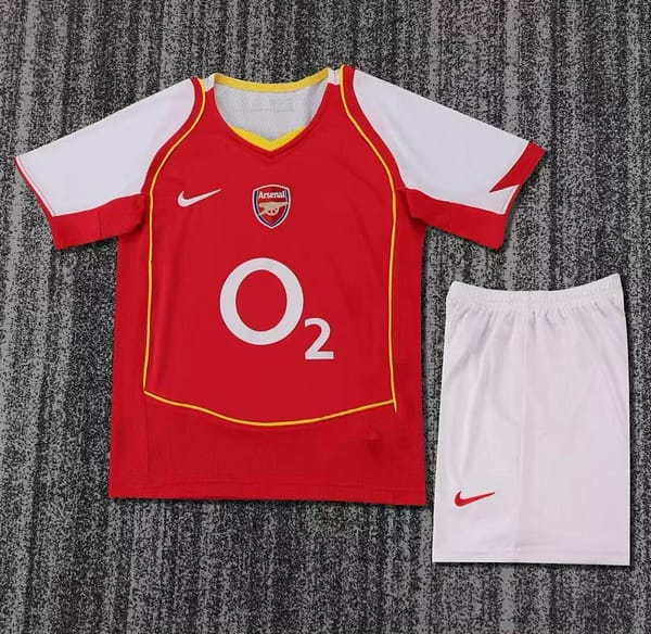Retro Kids 04/05 Arsenal Home Jersey - Image 10