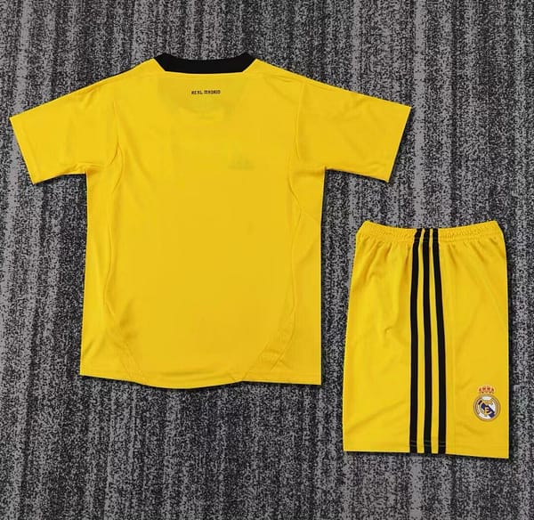 Retro Kids 11/12 Real Madrid Yellow Goalkeeper Jersey - Image 8