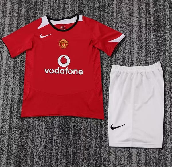 Retro Kids 04/06 Manchester United Home Jersey - Image 11