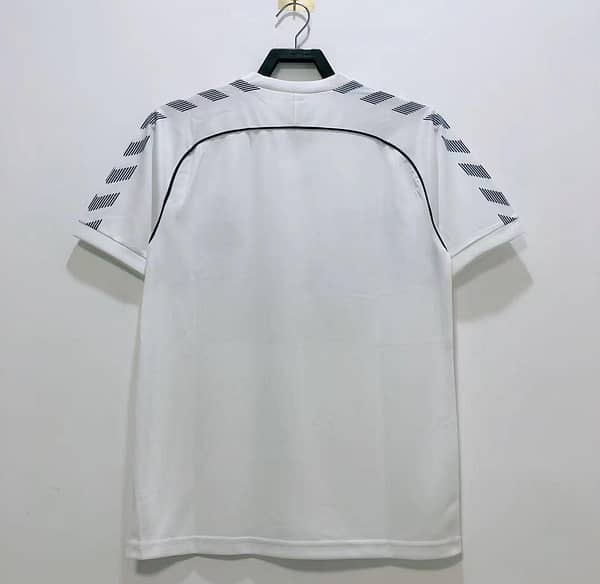 Retro 95/96 Tottenham Hotspur Home Jersey - Image 10
