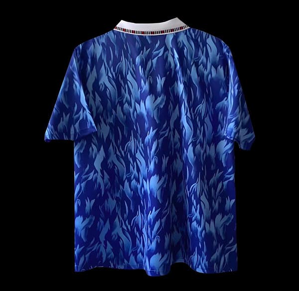 Retro 92/93 Southampton Away Blue Jersey - Image 2