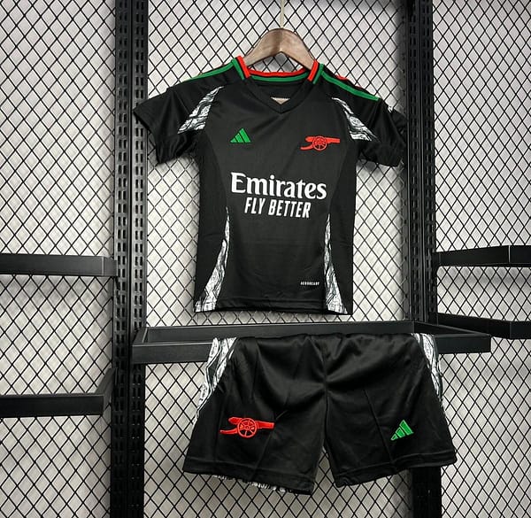 24/25 Kids Arsenal Away Black Jersey - Image 6