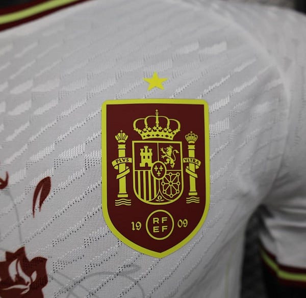 Player Version 2024 Spain White Special Jersey - Image 2
