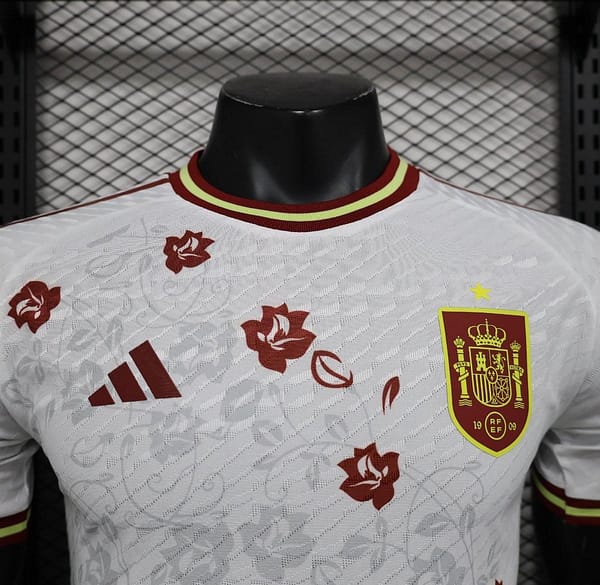 Player Version 2024 Spain White Special Jersey - Image 9