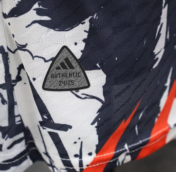 Player Version 2024 Japan White Japanese Samurai Jersey - Image 5