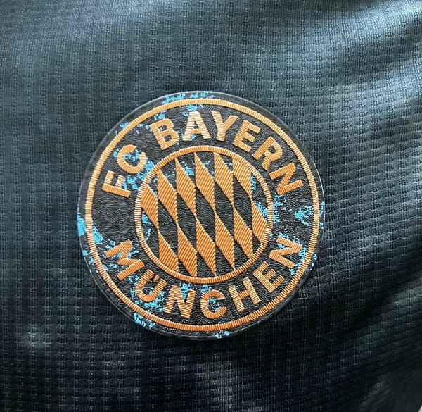 Player Version 24/25 Bayern Munich Away Jersey - Image 5