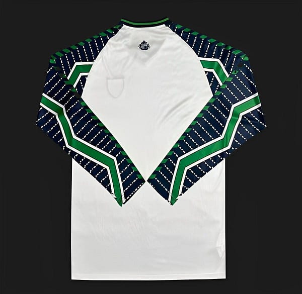 24/25 Sunderland Away Long Sleeve Jersey - Image 2