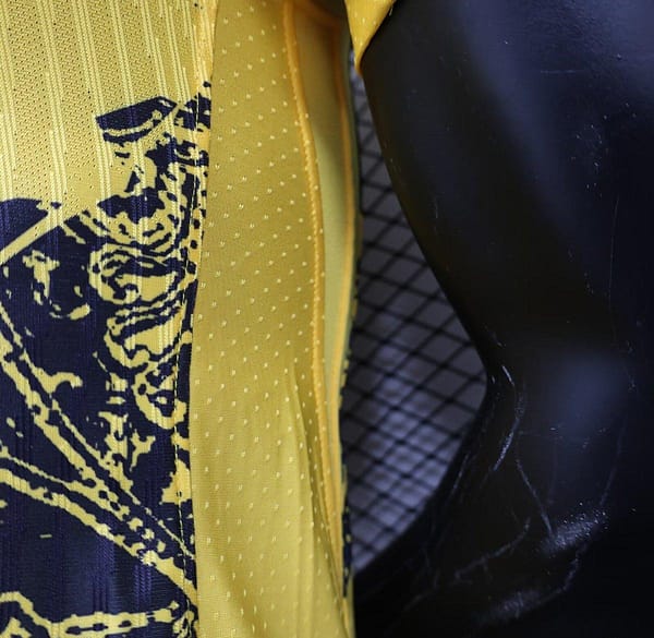 Player Version 24/25 Inter Milan Third Yellow Jersey - Image 9