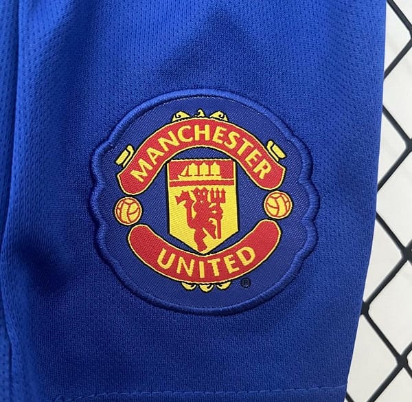 Retro 24/25 Kids Manchester United Third Blue Jersey - Image 8