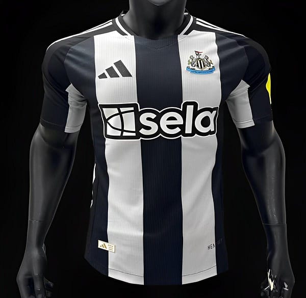 Player Version 24/25 Newcastle United Home Jersey