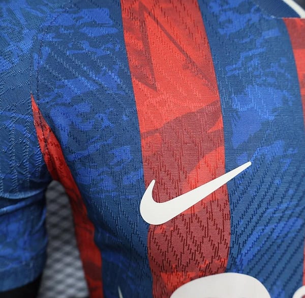 Player Version 24/25 Barcelona Red/Blue Special Jersey - Image 8