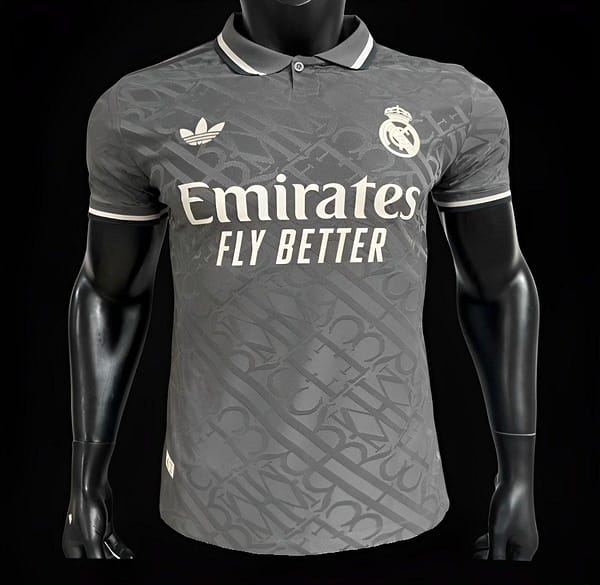 Player Version 24/25 Real Madrid Third Black Jersey