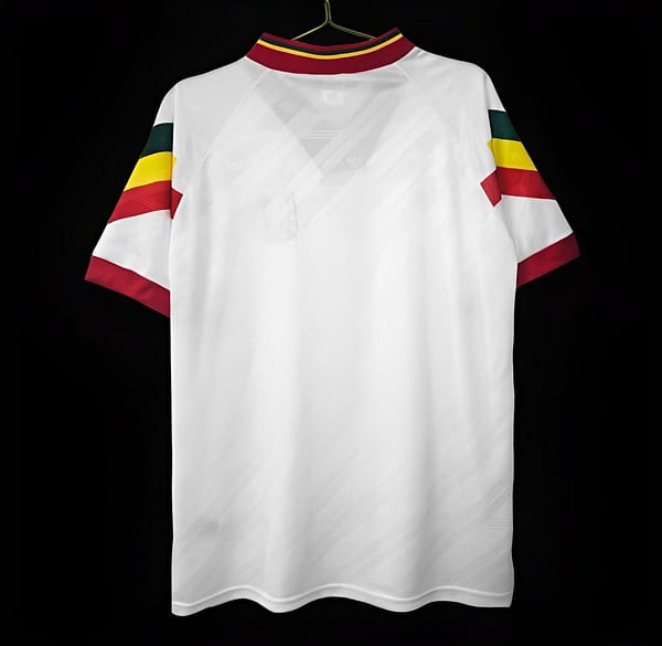 Retro 92/94 Portugal Away White Jersey - Image 2