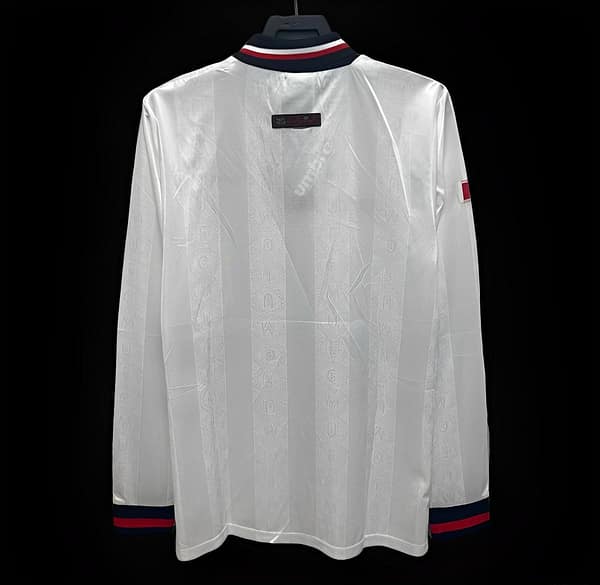 Retro 97/98 Manchester United Third Long Sleeve White Jersey - Image 2