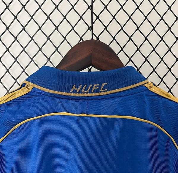 Retro 98/99 Newcastle United Away Blue Jersey - Image 7