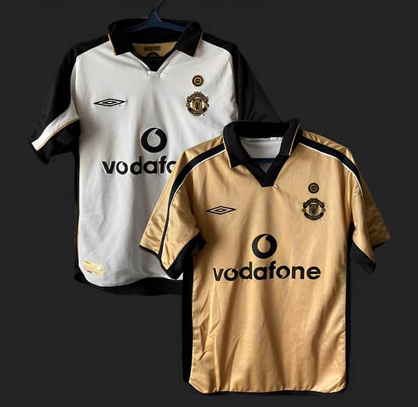 Retro 01/02 Manchester United Third Centenary Reversible Jersey