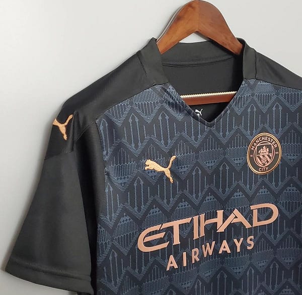 Retro 20/21 Manchester City Away Black Jersey - Image 3