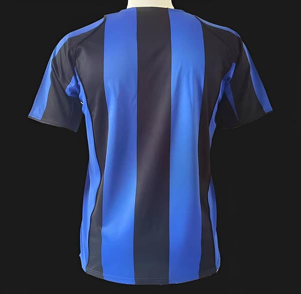 Retro 04/05 Inter Milan Home Jersey - Image 2