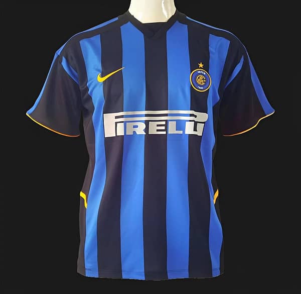 Retro 02/04 Inter Milan Home Jersey