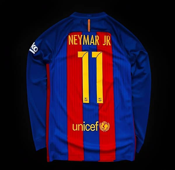 Retro 16/17 Barcelona Home Long Sleeve Jersey - Image 4