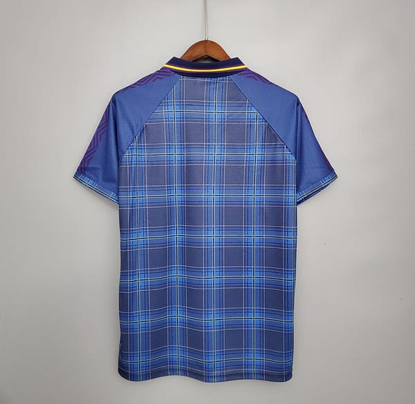 Retro 1994/96 Scotland Home Jersey - Image 2