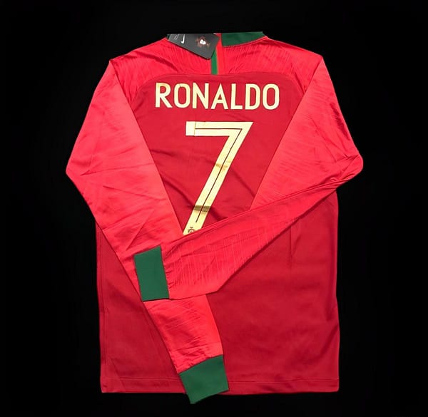Retro 2018 Portugal Home Long Sleeve Jersey - Image 2