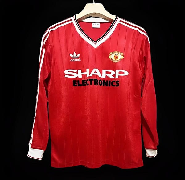 Retro 82/83 Manchester United Home Long Sleeve Jersey
