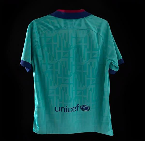 Retro 19/20 Barcelona Third Blue Jersey - Image 2