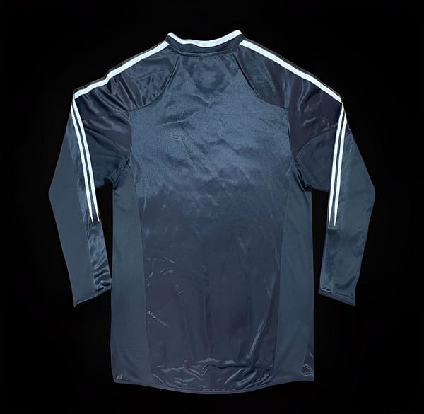 Retro 04/05 Real Madrid Third Black Long Sleeve Jersey - Image 2