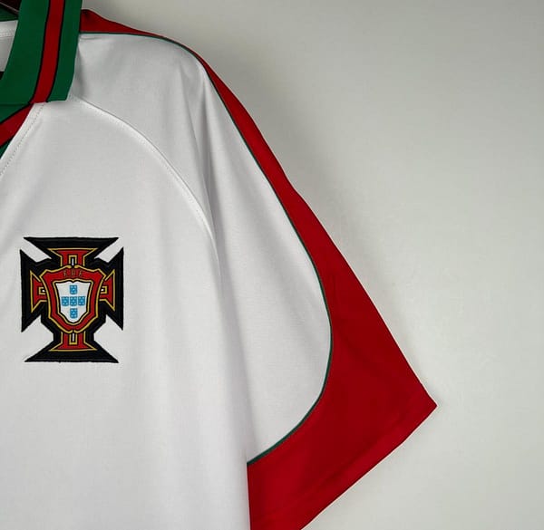 Retro 1996 Portugal Away White Jersey - Image 5
