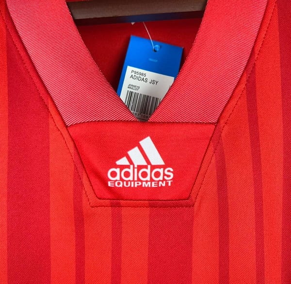 Retro 1992/94 Spain Home Jersey - Image 4
