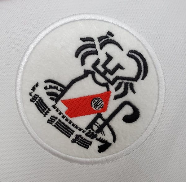 Retro 1986 River Plate home Soccer Jersey - Image 4