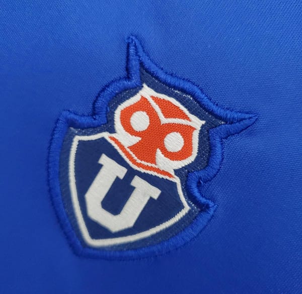 Retro 2011 Universidad de Chile home Soccer Jersey - Image 7