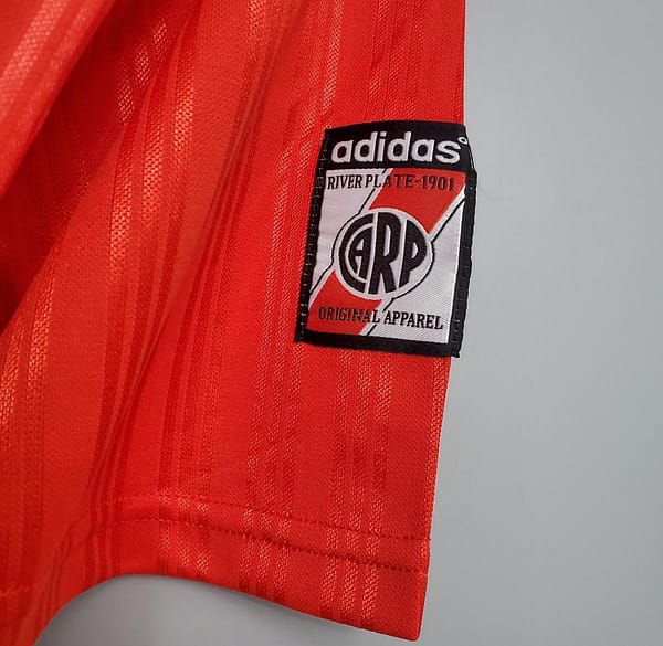 Retro River Plate 95/96 away Soccer Jersey - Image 2